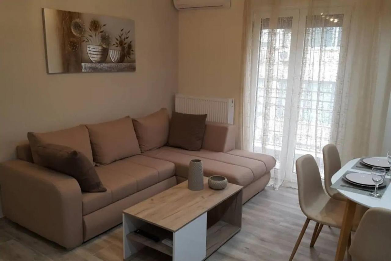Downtown City Apartment Thessaloniki Exterior photo